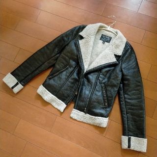 ユニクロ(UNIQLO)のUNIQLO Neo Leather ボアライダースジャケット(ライダースジャケット)