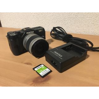 ペンタックス(PENTAX)のPENTAX Q10 （16GB SDカード付）(デジタル一眼)