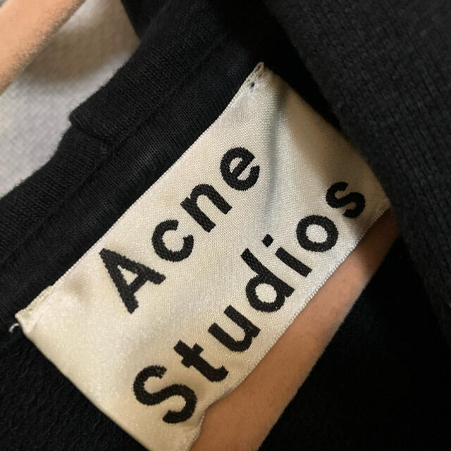 ACNE(アクネ)のAcne Studios プルオーバーパーカー ブラック メンズのトップス(パーカー)の商品写真