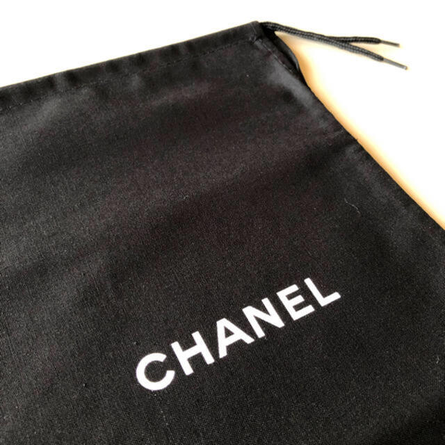 CHANEL(シャネル)のCHANEL♡保存袋　巾着 レディースのバッグ(ショップ袋)の商品写真