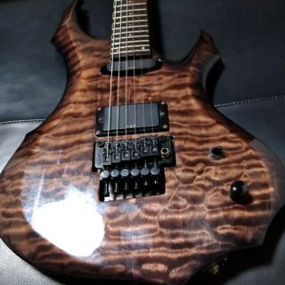 イーエスピー(ESP)のエドワーズby ESP フォレスト(エレキギター)