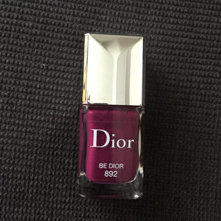 ディオール(Dior)の2015秋冬限定カラー ディオールネイル(マニキュア)