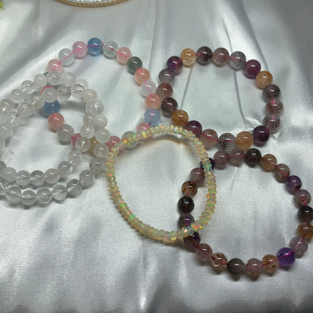 ご確認用です!② 虹入り✨ウルグアイアメジストスフィア www ...