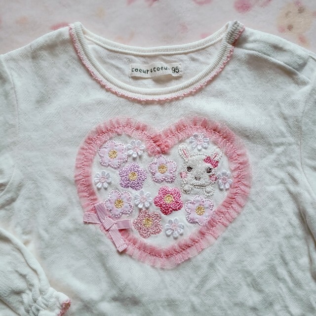 coeur a coeur(クーラクール)の春2　coeur a coeur　95　カットソー キッズ/ベビー/マタニティのキッズ服女の子用(90cm~)(Tシャツ/カットソー)の商品写真