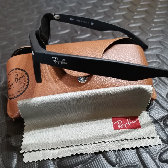 サングラス　Ray-Ban