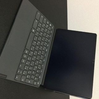 レノボ(Lenovo)のLenovo ideaPad Duet chromebook (タブレット)