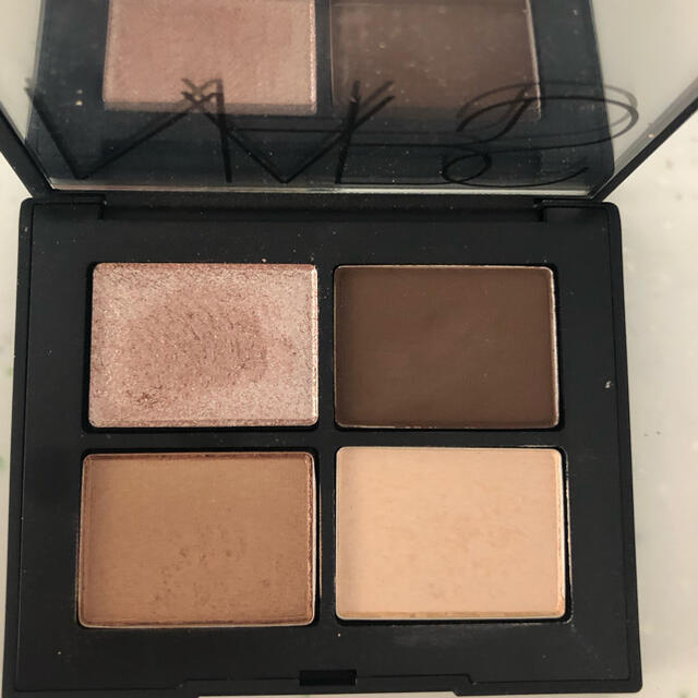 Nars Narsクワッドアイシャドウ3970 海外購入品の通販 By Yumi S Shop ナーズならラクマ Nars Narsクワッドアイシャドウ3970 海外購入品の通販 By Yumi S Shop ナーズならラクマ