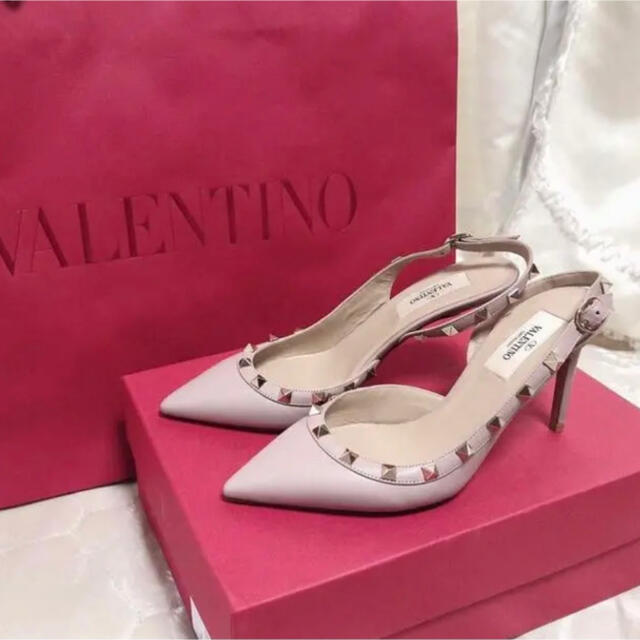 VALENTINO ヴァレンティノ スタッズ パンプス ヒール 驚きの価格