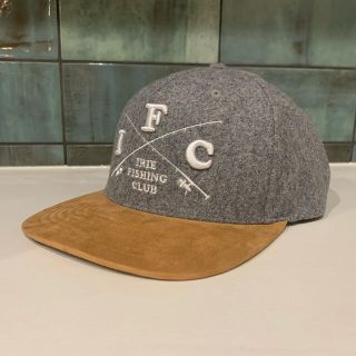 アイリーライフ(IRIE LIFE)の人気商品☆アイリーフィッシングクラブ　　　　キャップ　クロスロッド(キャップ)