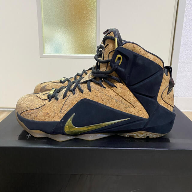 スニーカーNIKE lebron 12 cork 27.0cm レブロン　コルク　バスケ