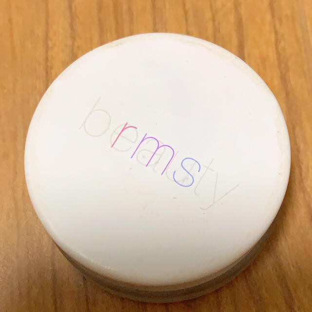 Cosme Kitchen(コスメキッチン)のrms ハイライト　ルミナイザー コスメ/美容のベースメイク/化粧品(フェイスカラー)の商品写真