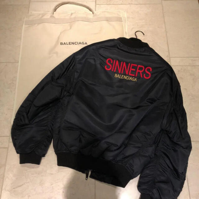 充実の品 Balenciaga - えり BALENCIAGA SINNERS ダウンジャケット