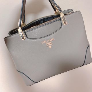 プラダ(PRADA)のPRADA ハンドバッグ　プラダ(ハンドバッグ)