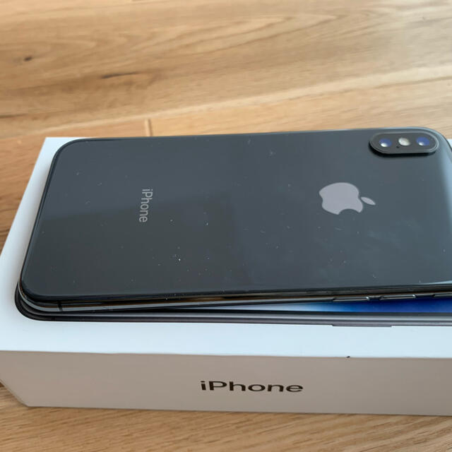 【美品】iPhone X Space Gray 64 GB SIMフリー