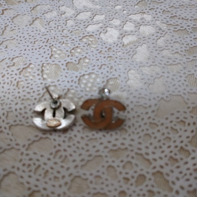 CHANEL ココマークピアス ピンクベージュ