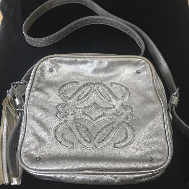 LOEWE ショルダーバッグ シャンパンゴールドLOEWE