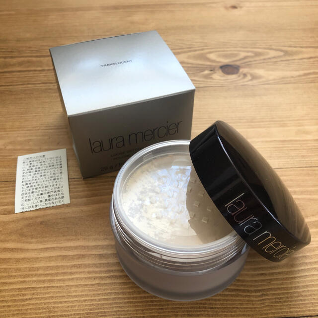 laura mercier(ローラメルシエ)のlaura mercier/ローラメルシエ　ルースセッティングパウダー コスメ/美容のベースメイク/化粧品(フェイスパウダー)の商品写真