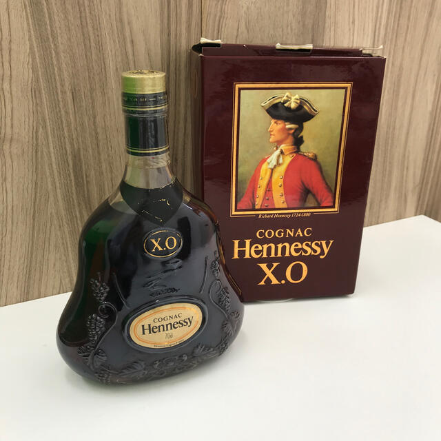 ヘネシー XO 金キャップ 700ml 40度 コニャック ブランデー 未開栓ブランデー