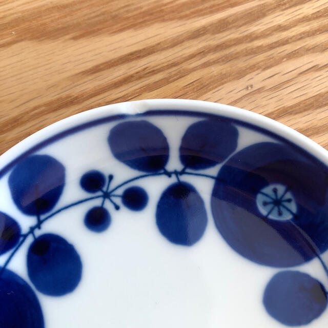 白山陶器(ハクサントウキ)の白山陶器　ブルーム　１１センチ　小皿　３枚セット インテリア/住まい/日用品のキッチン/食器(食器)の商品写真