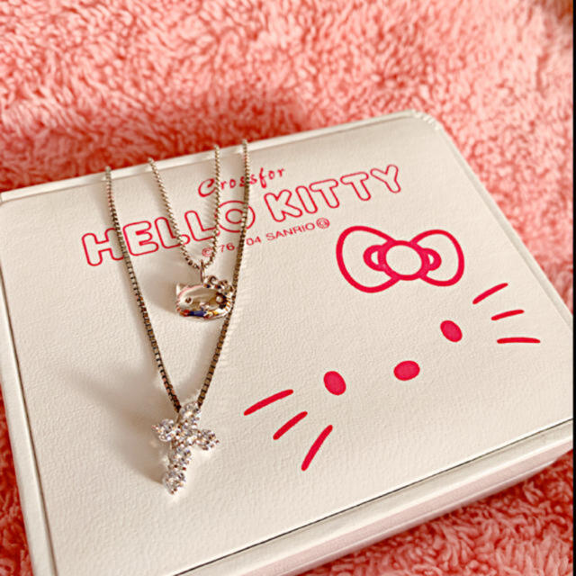 〔ハロー・キティー〕????Crossfor  HELLO KITTY ネックレス