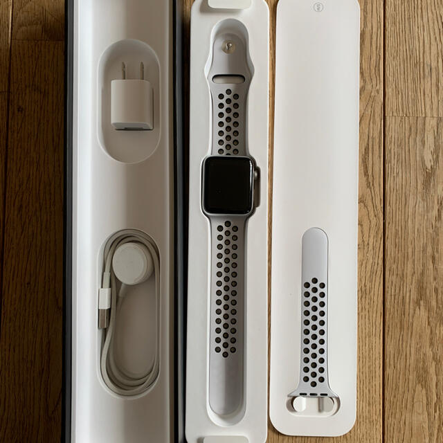 Apple Watch 3 42mm GPS+Cellular Nike