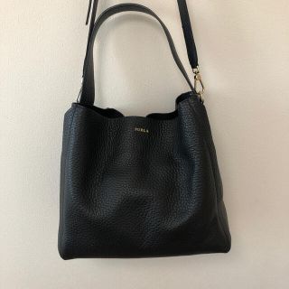 フルラ(Furla)のFURLA カプリッチョ　ホーボーバッグ(ショルダーバッグ)