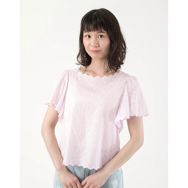 w closet(ダブルクローゼット)のY！様専用☆wclosetレースブラウス レディースのトップス(シャツ/ブラウス(半袖/袖なし))の商品写真