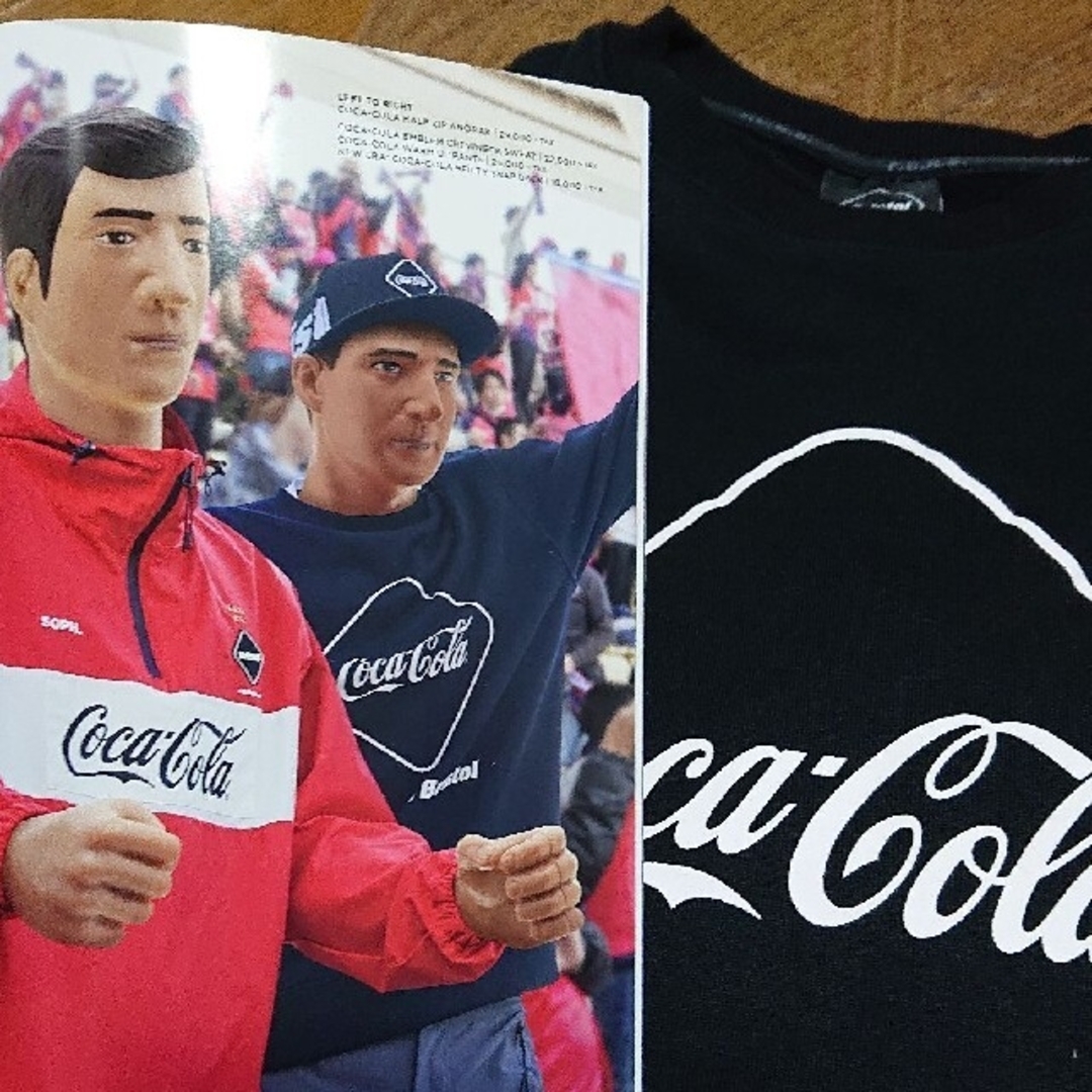 F.C.R.B.(エフシーアールビー)のF.C.R.B Coca-cola HALF ZIP ANORAK メンズのジャケット/アウター(ナイロンジャケット)の商品写真