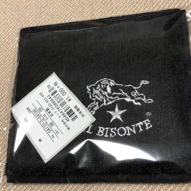 IL BISONTE(イルビゾンテ)のロイヤルブルー様専用 新品★IL BISONTE タオルハンカチ 4枚 メンズのファッション小物(ハンカチ/ポケットチーフ)の商品写真