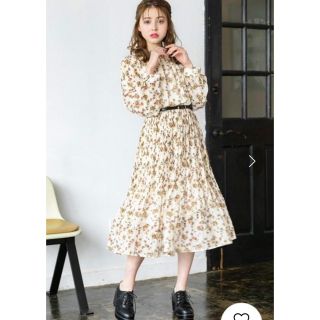 イング(INGNI)のにゃ様専用★【美品】INGNI／プリーツワンピース／花柄(ロングワンピース/マキシワンピース)