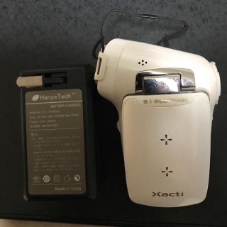 サンヨー(SANYO)のSANYO デジタルムービーカメラ Xacti (ザクティ)(ビデオカメラ)