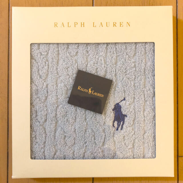 Ralph Lauren(ラルフローレン)の【✨新品✨未使用✨】Ralph Lauren タオルハンカチ 水色 インテリア/住まい/日用品の日用品/生活雑貨/旅行(日用品/生活雑貨)の商品写真