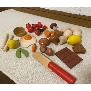 ハーバー(HABA)の【最終価格】　ドイツ　ままごと　ハバ社　エルツィ　まとめ売り　セット　食べ物(知育玩具)