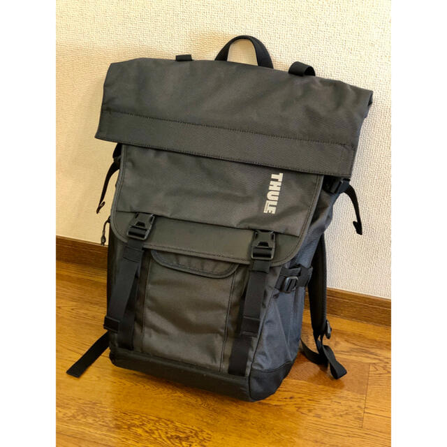 Thule Covert DSLR Backpack カメラバッグ