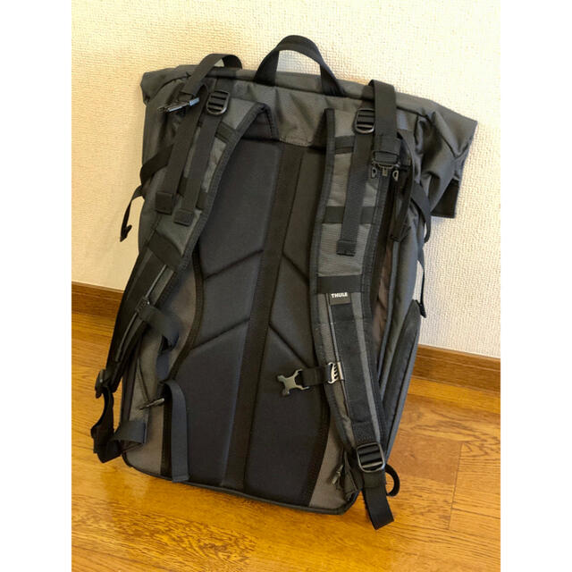 THULE(スーリー)のThule Covert DSLR Backpack カメラバッグ スマホ/家電/カメラのカメラ(ケース/バッグ)の商品写真