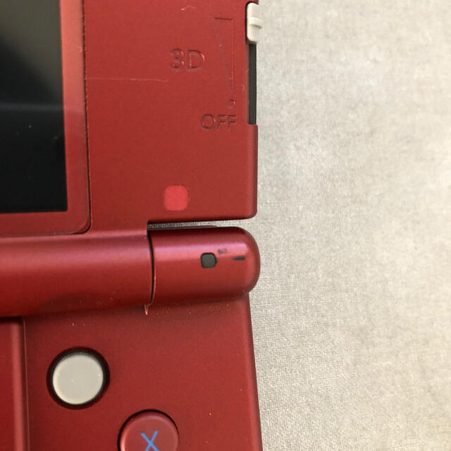 ニンテンドー3DS(ニンテンドー3DS)のnew Nintendo 3DS LL レッド エンタメ/ホビーのゲームソフト/ゲーム機本体(携帯用ゲーム機本体)の商品写真