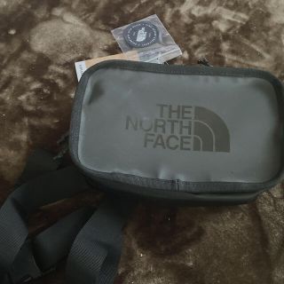 ザノースフェイス(THE NORTH FACE)の日本未発売品！ノースフェイス　ショルダーバック(ショルダーバッグ)