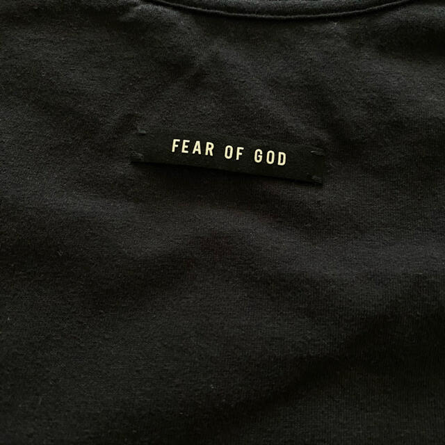 FEAR OF GOD(フィアオブゴッド)のFear Of God FGロゴプリントTシャツ メンズのトップス(Tシャツ/カットソー(七分/長袖))の商品写真