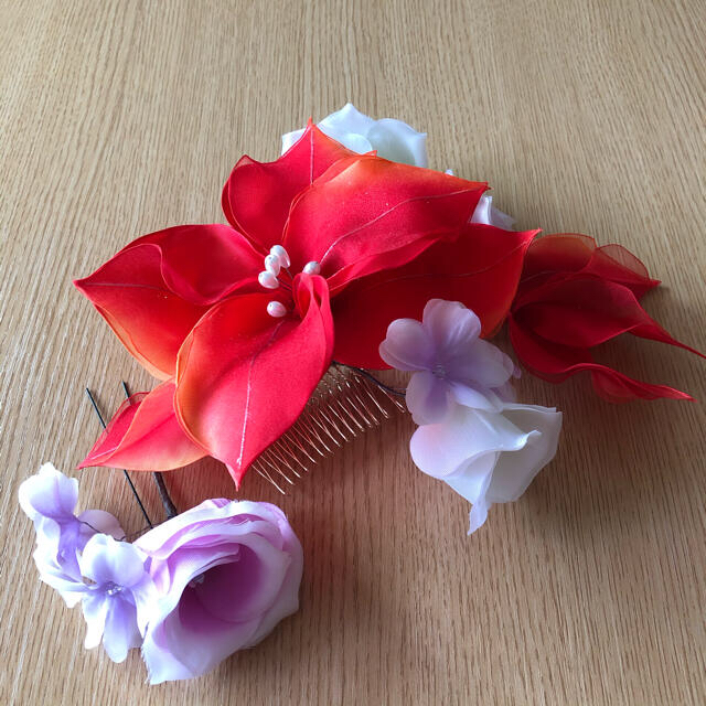成人式 振り袖 髪飾り 花飾り 赤い花 アップ ヘアアクセサリー 3