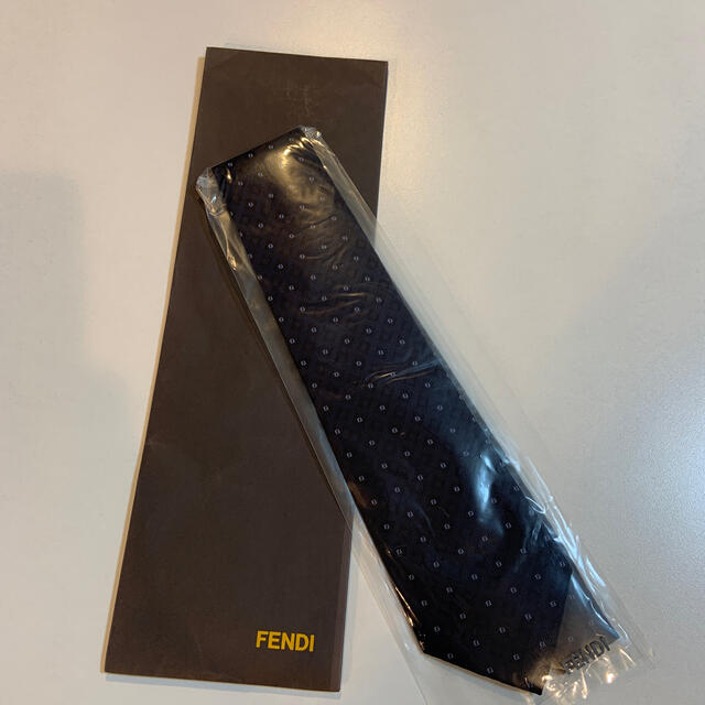 FENDI(フェンディ)のフェンディ　ネクタイ メンズのファッション小物(ネクタイ)の商品写真