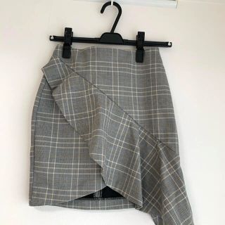 エイチアンドエム(H&M)の【H&M 】エイチアンドエム　チェック　ミニスカート　フリル　(ミニスカート)