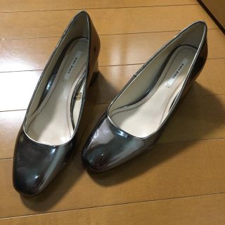 ザラ(ZARA)のZARA☆メタリックパンプス👠(ハイヒール/パンプス)