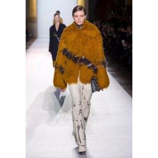 ドリスヴァンノッテン ファーコート(レディース)の通販 13点 | DRIES ドリスヴァンノッテン ファーコート(レディース)の通販 13点 | DRIES