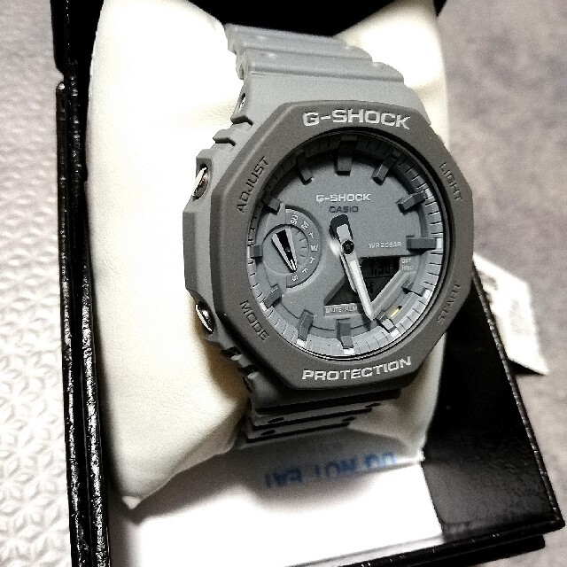 G-SHOCK(ジーショック)のG-SHOCK GA-2110ET-8AJFグレー　未使用 メンズの時計(腕時計(アナログ))の商品写真