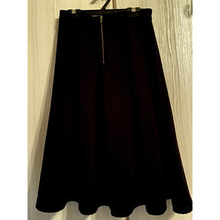 ジーユー(GU)の上品フレアスカート プリーツスカート　黒　Mサイズ(ひざ丈スカート)