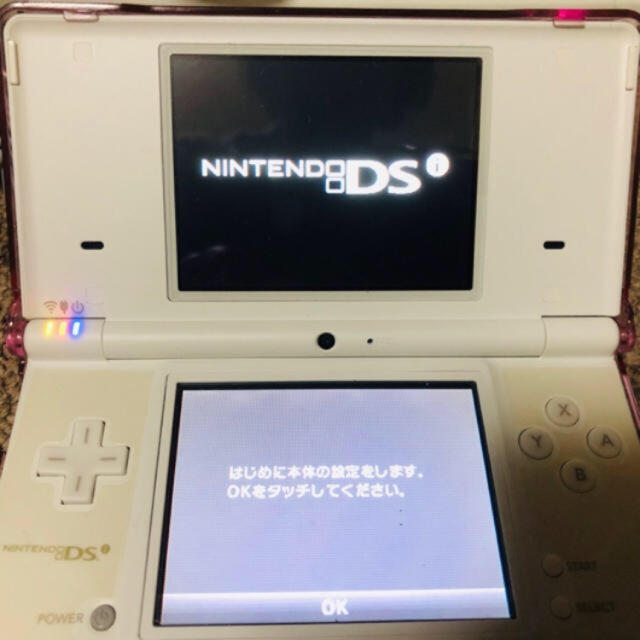 ニンテンドーDS(ニンテンドーDS)の☆美品 ニンテンドー DSi ホワイト  ソフト3枚 フィルム ケース付き エンタメ/ホビーのゲームソフト/ゲーム機本体(携帯用ゲーム機本体)の商品写真