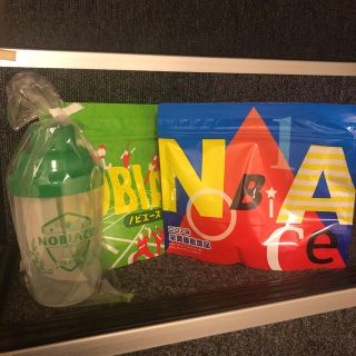 【合わせ買い割引き有り♪】ノビエース2袋 シェイカーセット(その他)