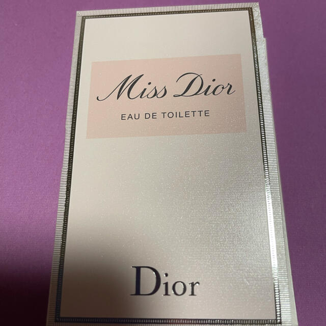 Dior(ディオール)のakino様専用ページ♡本日入手♡ミスディオール♡オードゥトワレ♡1ml♡ コスメ/美容のキット/セット(サンプル/トライアルキット)の商品写真