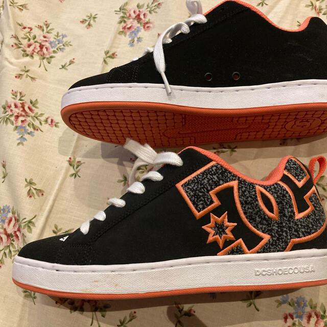 DC SHOES(ディーシーシューズ)のDC SHOESスニーカー 新品未使用 24cm ディーシーシュー 黒 レディースの靴/シューズ(スニーカー)の商品写真