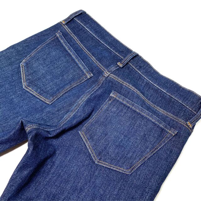 23区(ニジュウサンク)の23区 DENIM カットオフ 強ストレッチ タイトスキニーサイズ36 68cm レディースのパンツ(デニム/ジーンズ)の商品写真